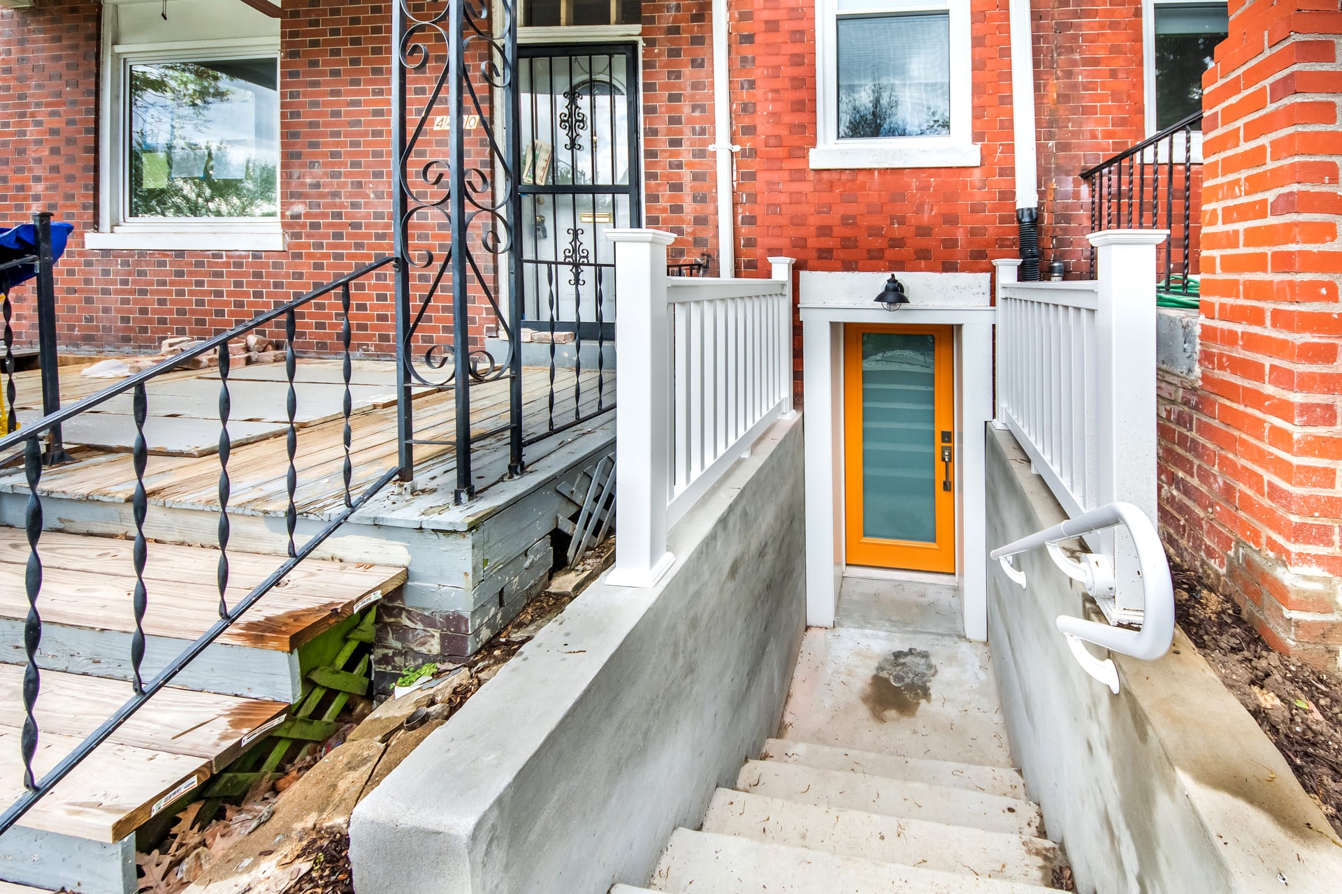 500 Sq Ft Walkout Basement Apartment