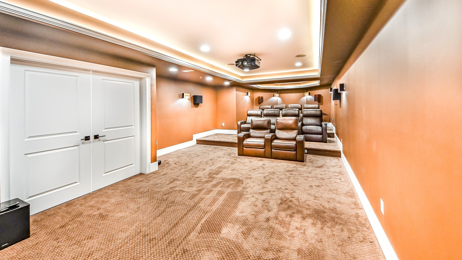 Neutral Transitional Basement With Wetbar Olney, MD