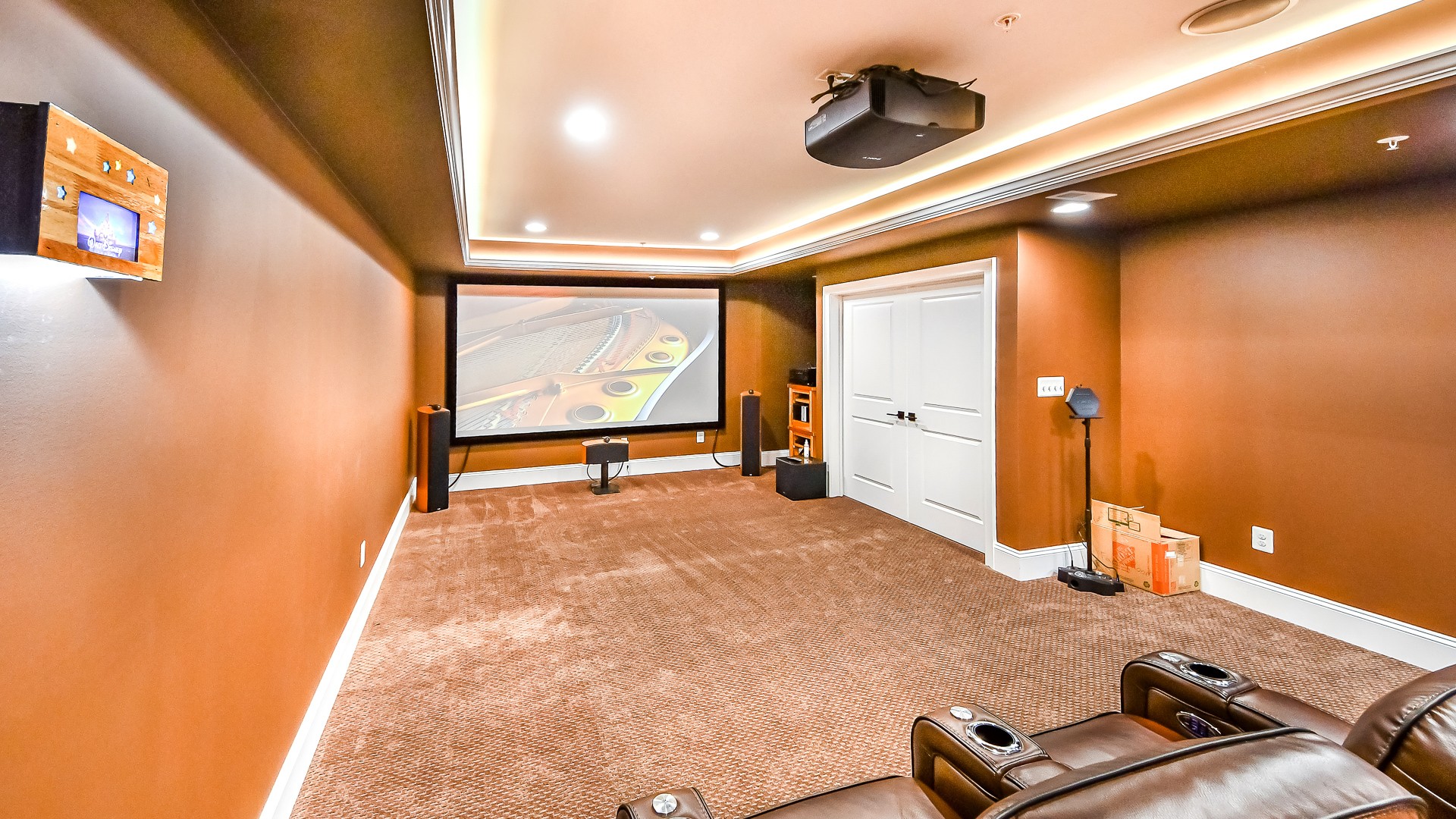 Neutral Transitional Basement With Wetbar Olney, MD