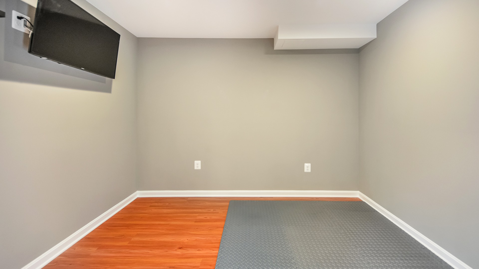 Finished Basement with Wetbar and Cinema Room in Bowie, MD