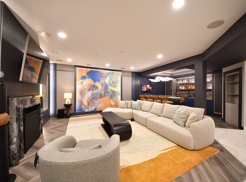 Slider mobile image 270