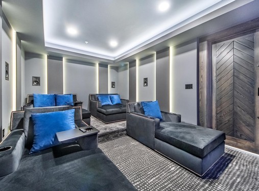 Slider mobile image 271